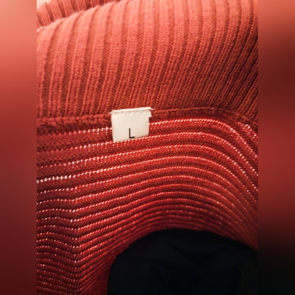 Deep Self Women's Oversized Coral Quarter Zip Ribbed Pullover Sweater - Picture 6 of 7